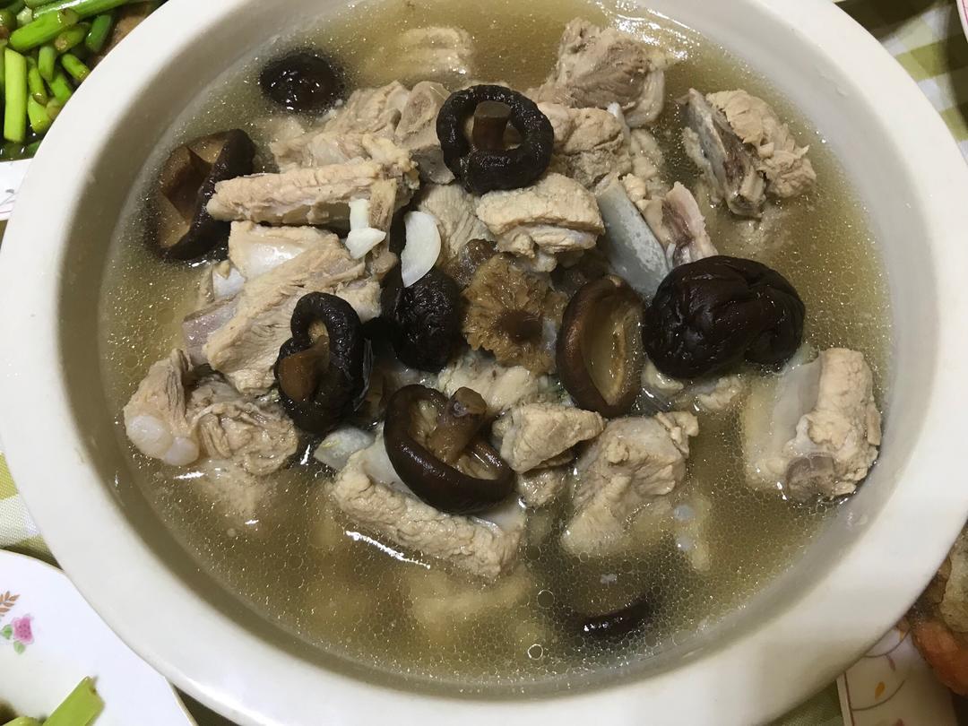 炖排骨的做法