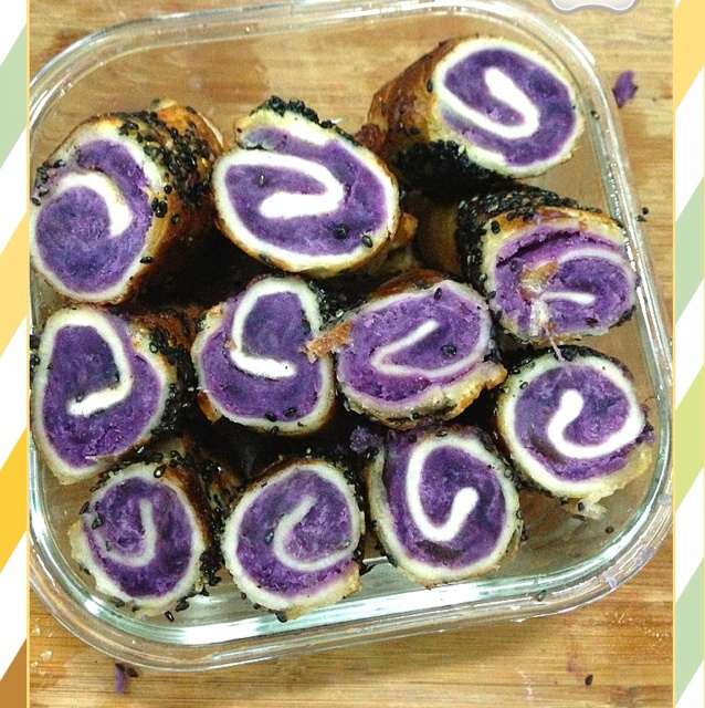 紫薯芝麻吐司卷