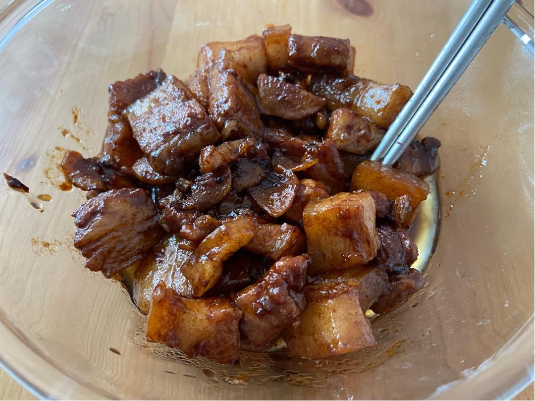 不焯水不放油的家常红烧肉