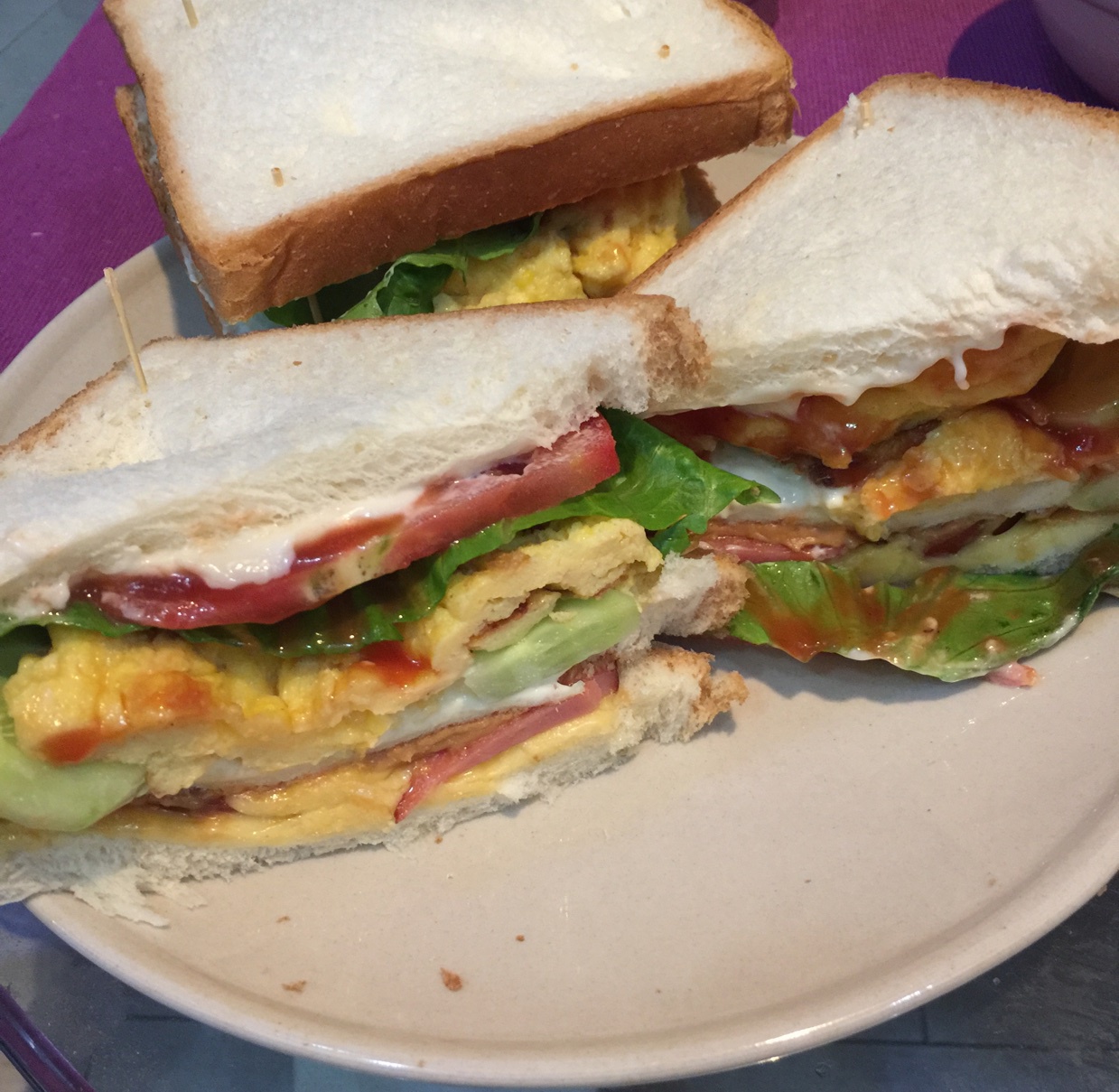 火腿煎蛋三文治