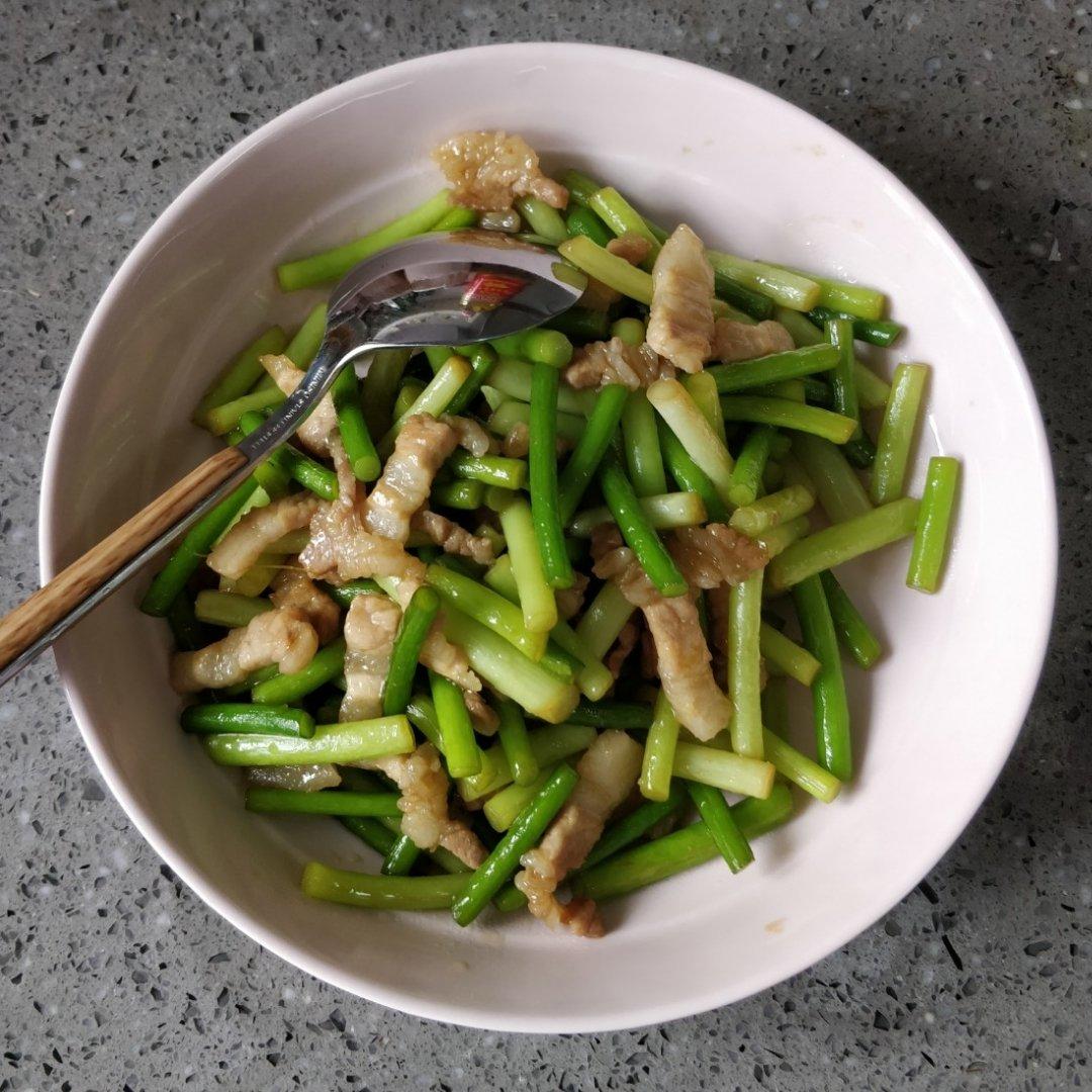 妈妈牌蒜薹炒肉