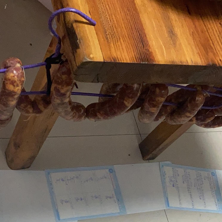 自制四川麻辣香肠
正宗四川口味，超详细制作流程图解