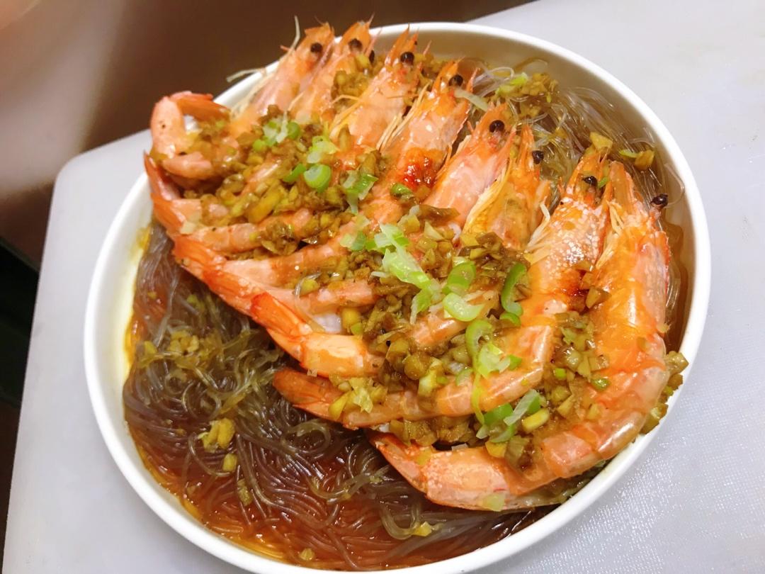 0失败的蒜茸酱粉丝蒸虾🦐🦐🦐（蒜茸酱衍生菜谱）