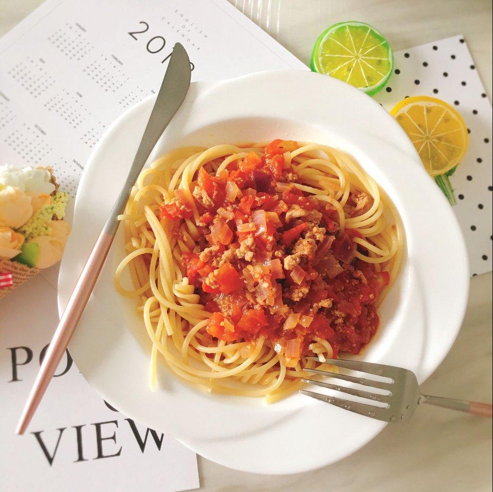 （完胜必胜客的）番茄肉酱意大利面～