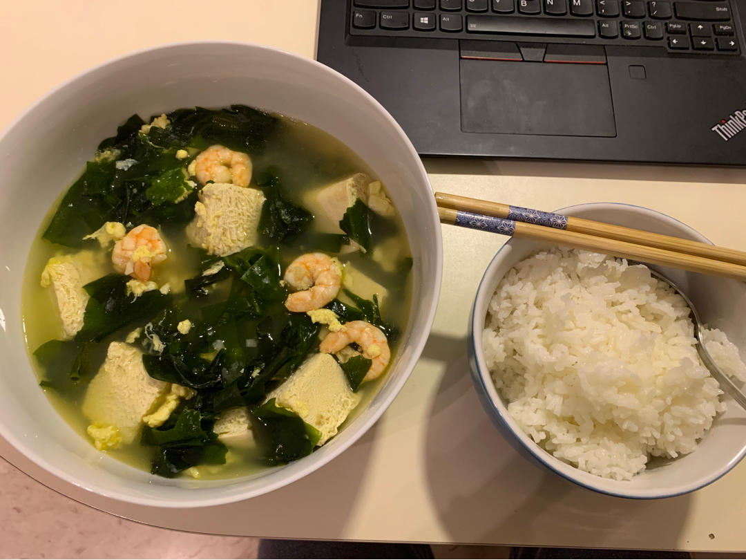 孩子增高汤 | 虾仁豆腐裙带菜汤