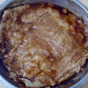 蒜香烤猪颈肉的做法 步骤2