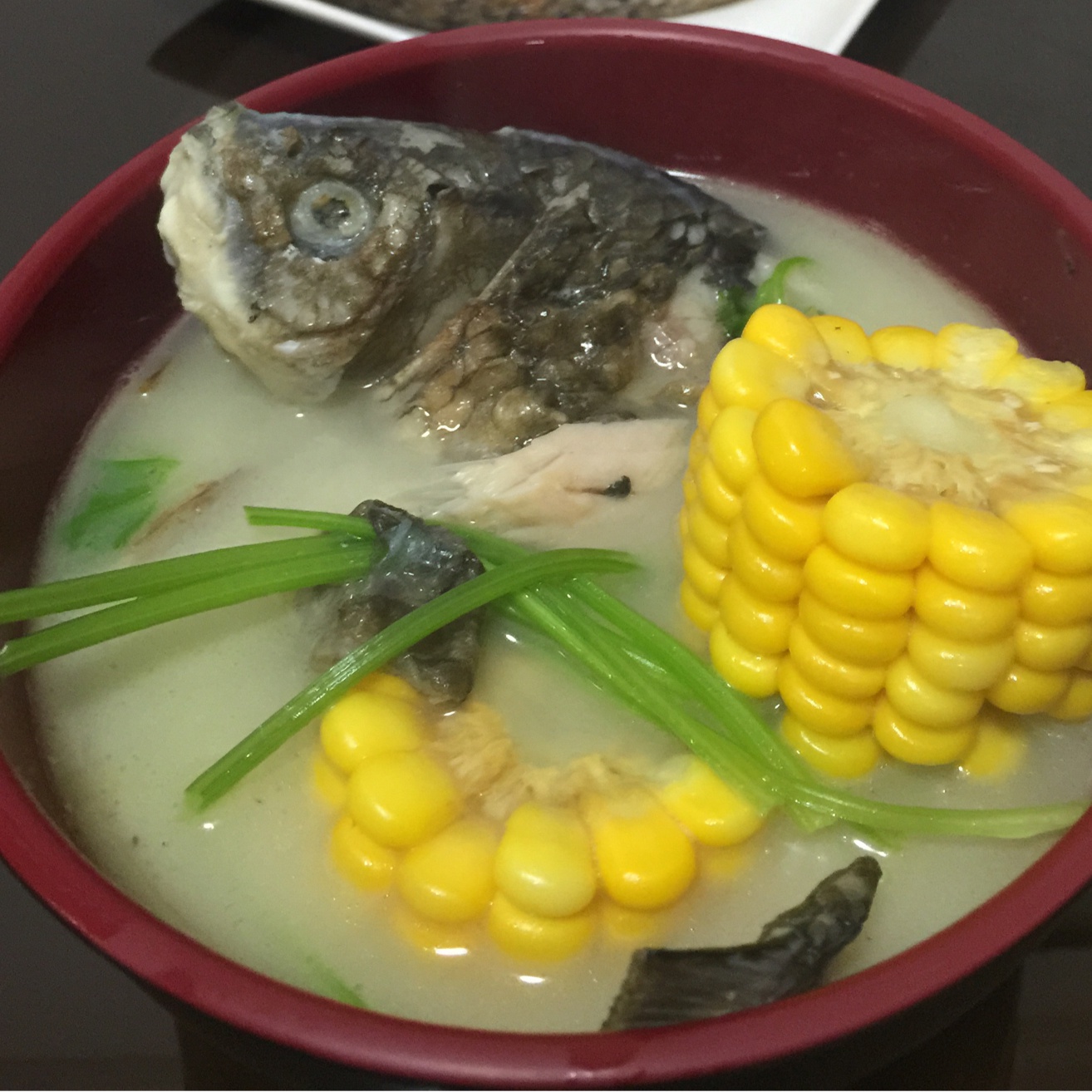 奶白鲫鱼汤