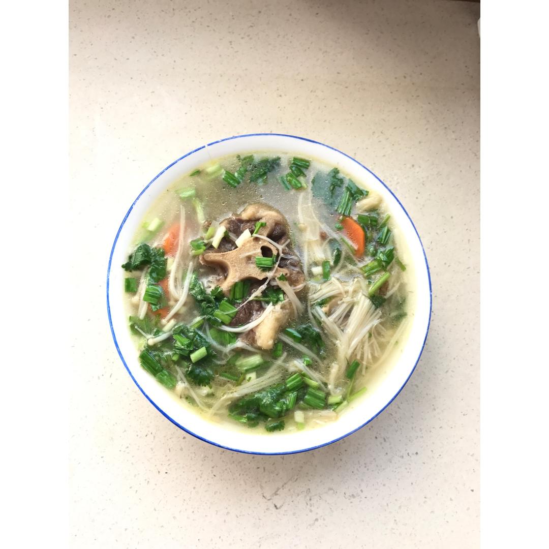 清炖牛尾汤
