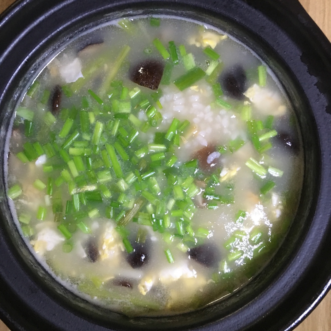 香菇鸡肉粥