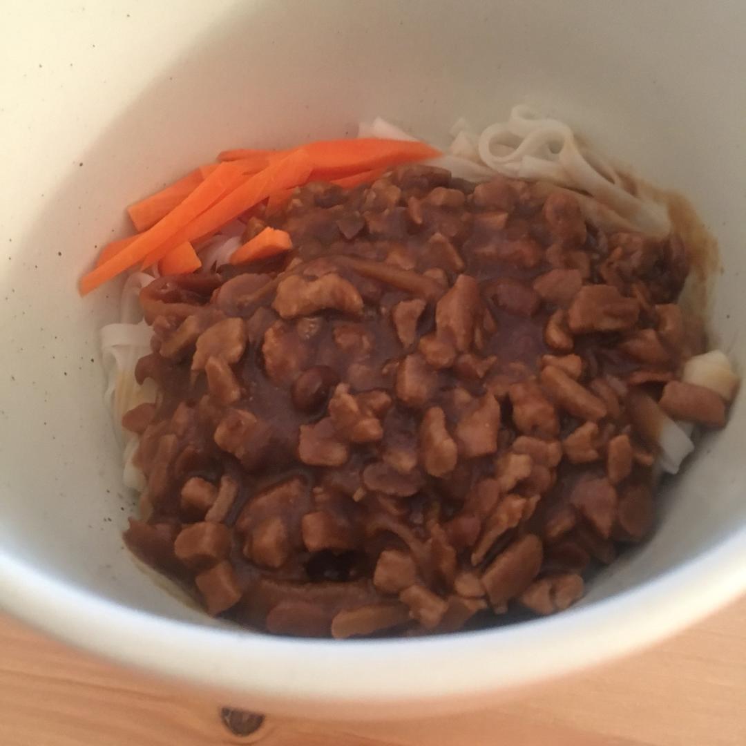 老北京炸酱面