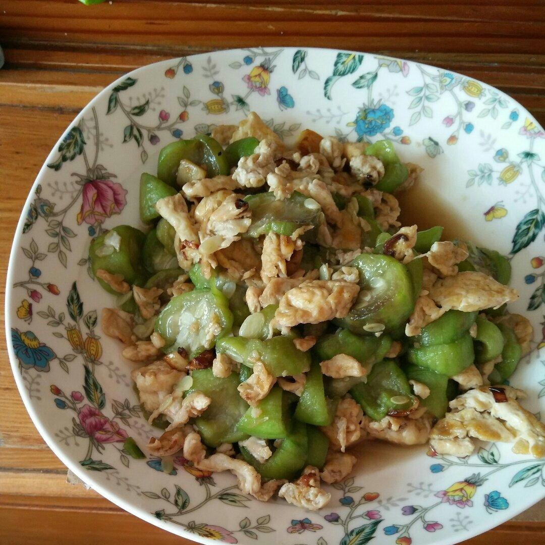 丝瓜炒鸡蛋