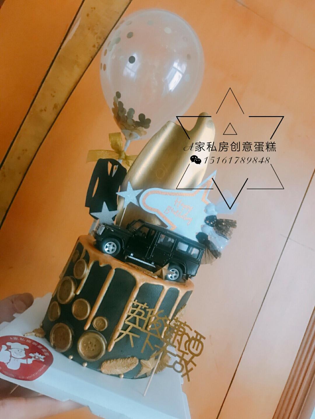 牵手相伴，白头偕老🎎