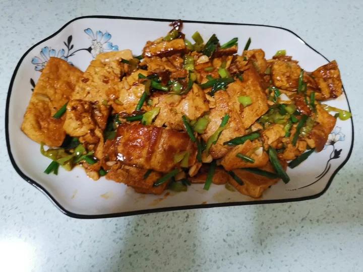 厨师长教你：“懒人烧豆腐”的家常做法，很简单懒人的做法，收藏