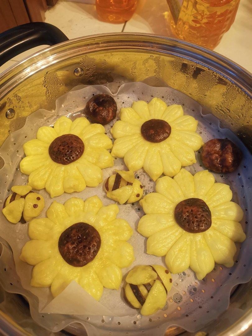 【向日葵蜜蜂馒头】像玩一样的做美食，孩子特爱吃！