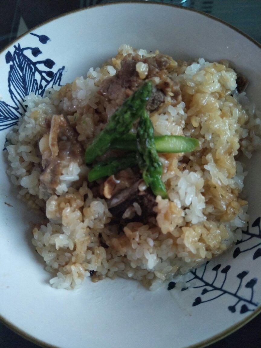 超好吃的排骨糯米饭