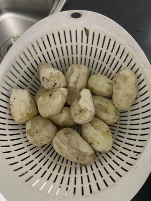 扁豆烧芋头的做法 步骤1