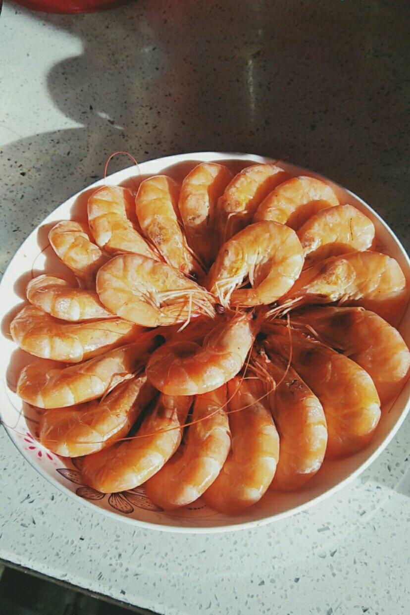 小女不坏何来气质澎湃做的白水煮虾