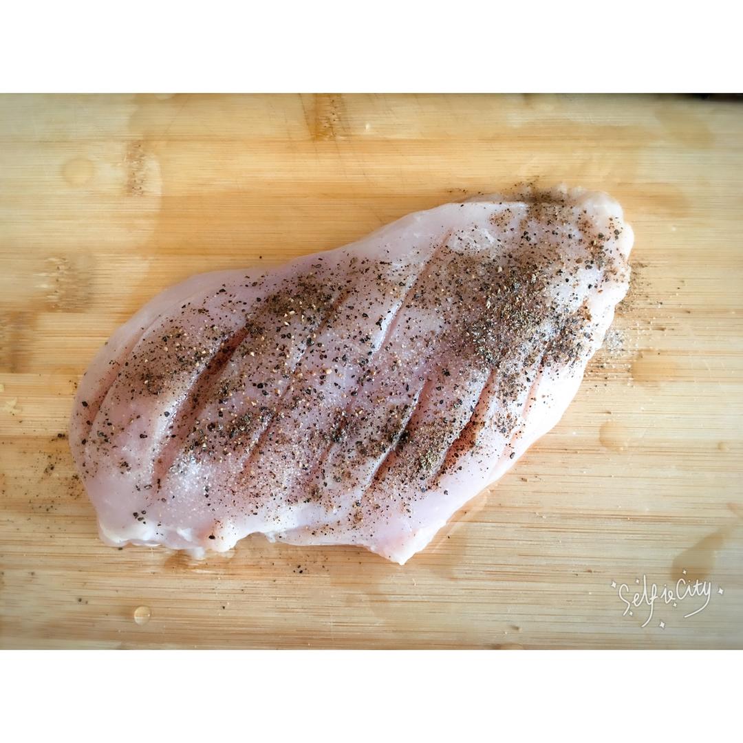 酷炫屌炸天好吃的煎鸡胸肉（香蒜蜂蜜煎鸡胸肉）