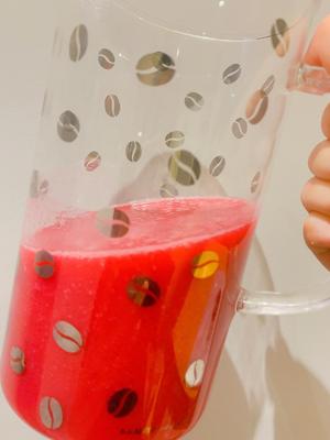 红粉桃桃，vitamix破壁机和原汁机组合应用才是真正的果汁🍹巅峰啊的做法 步骤8
