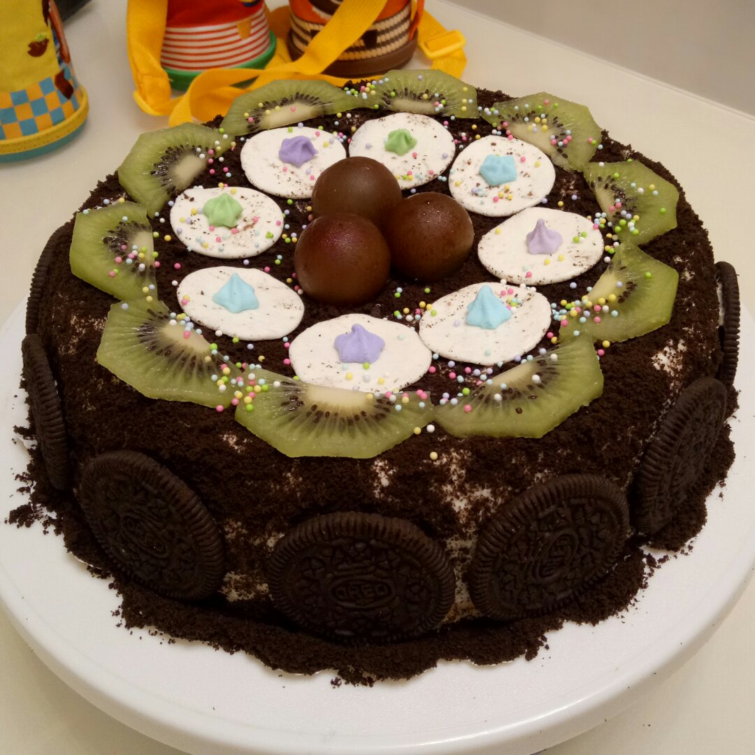 小宇baby麻麻做的奥利奥饼干蛋糕