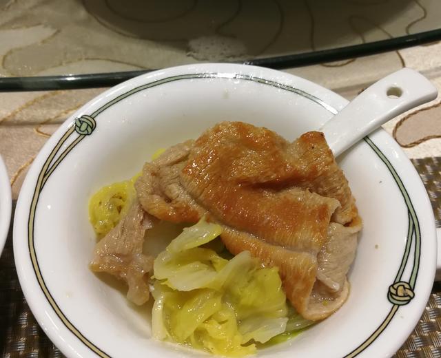 海蜇里子炖白菜的做法