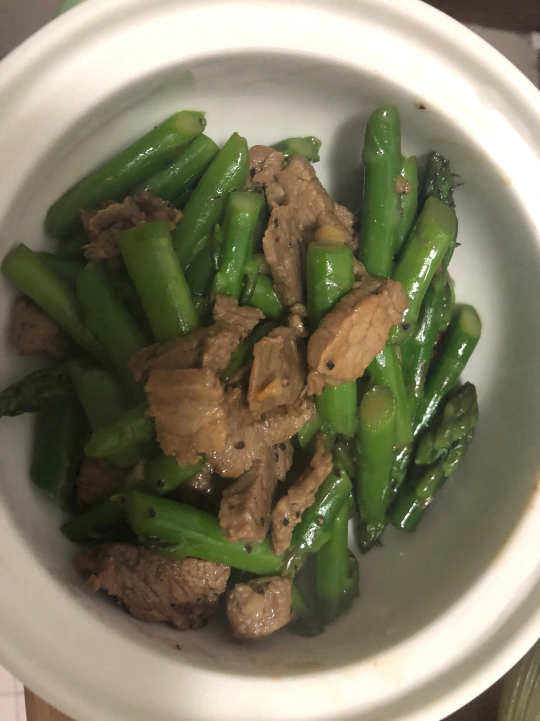黑椒牛肉炒芦笋