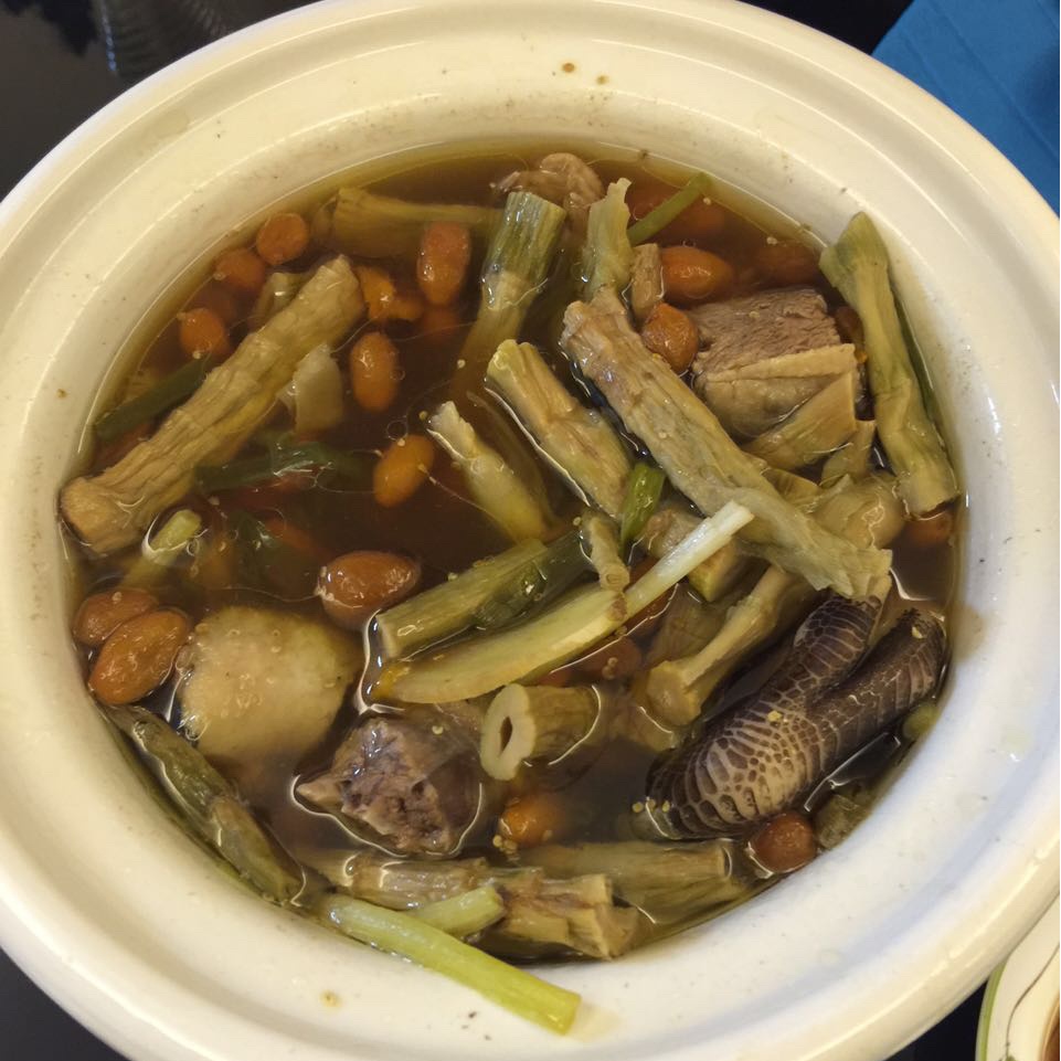 扁尖老鸭汤