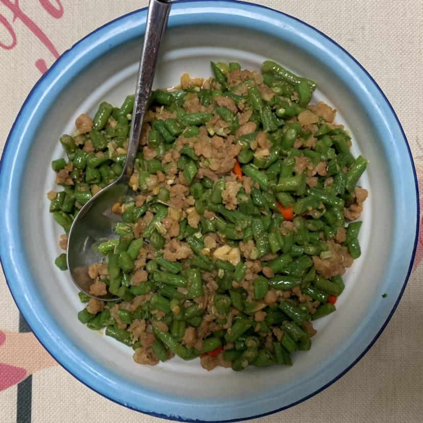 肉沫豆角下饭菜