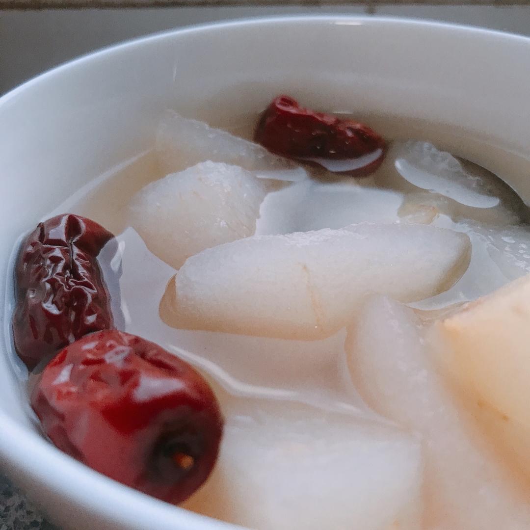 冰糖炖雪梨🍐(隔水炖)