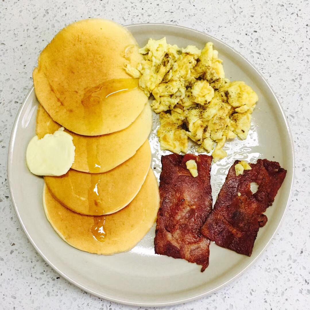 美式早餐pancake煎薄饼