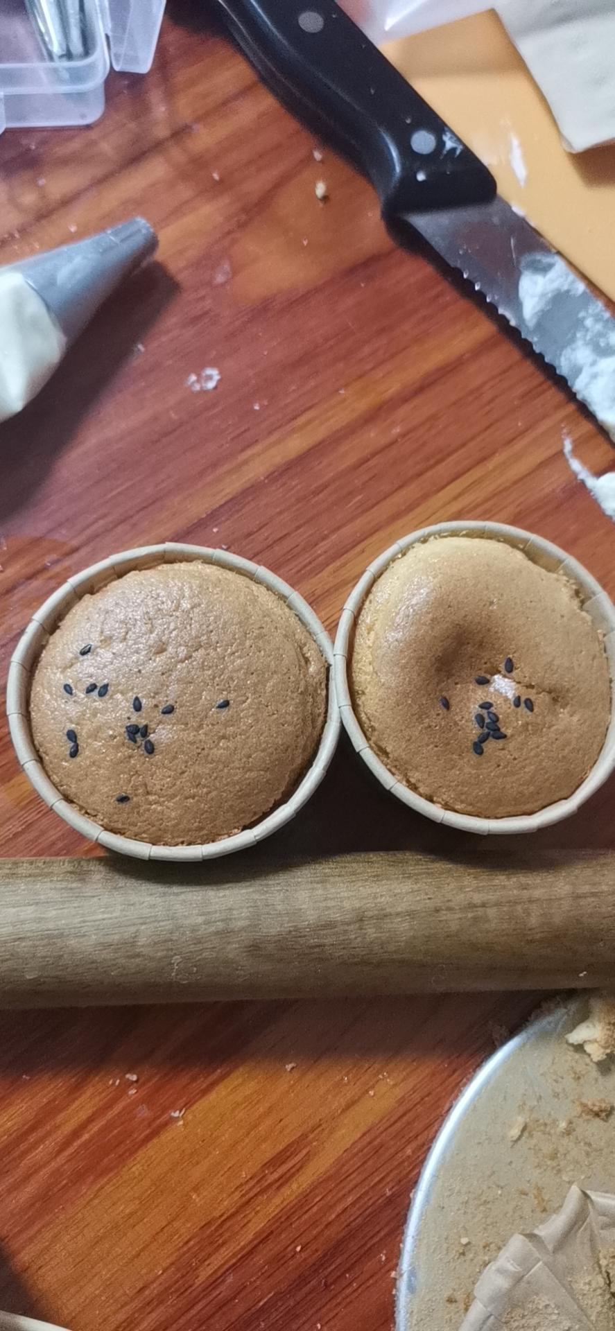 老式蜂蜜鸡蛋糕