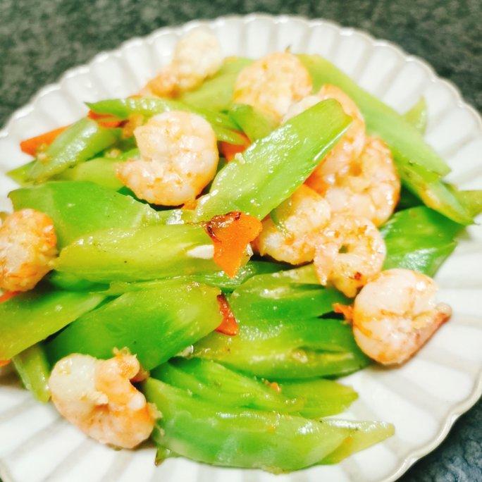 【莴笋炒虾仁】