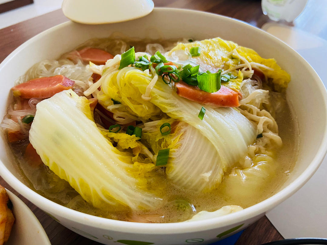 娃娃菜粉丝煲，低卡又鲜美