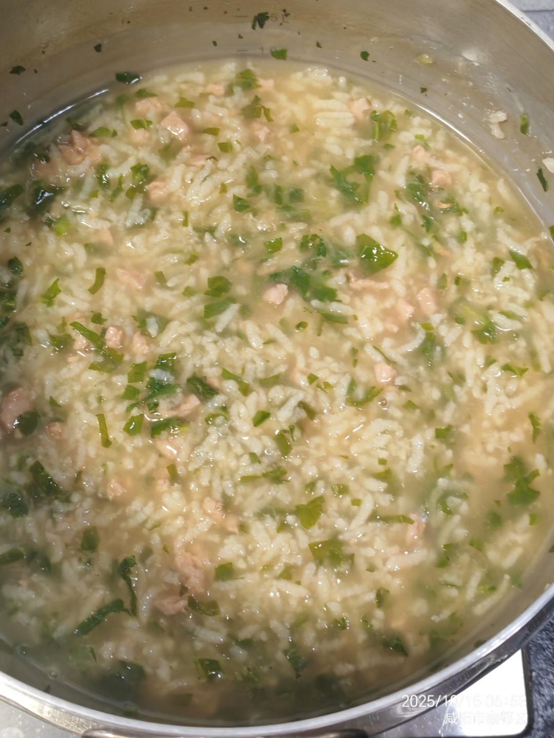 嫩滑青菜瘦肉粥