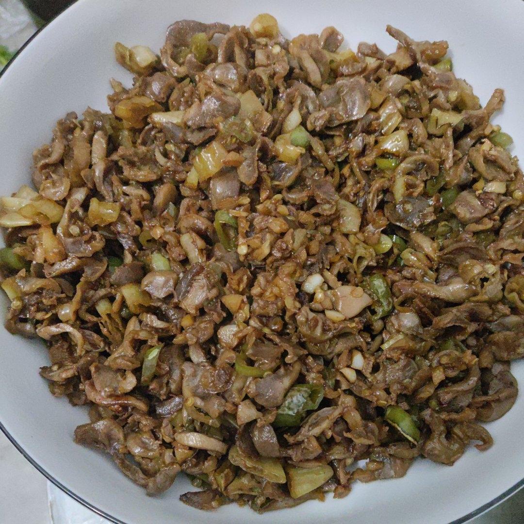 爆炒鸡胗