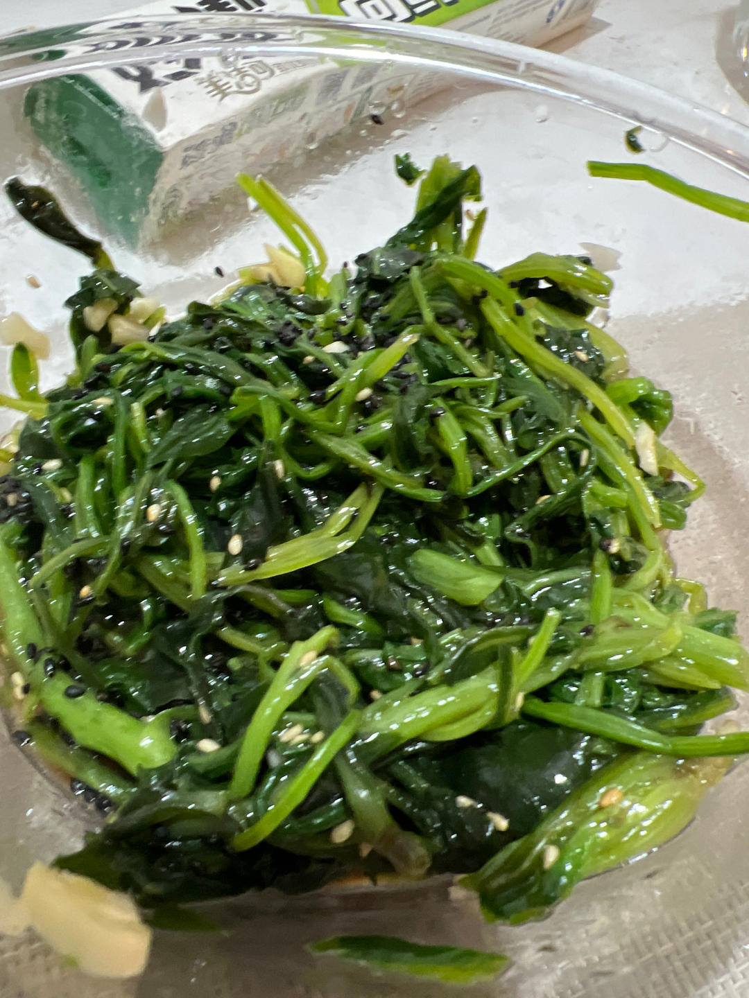 凉拌菠菜(家传秘方)