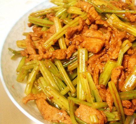 芹菜炒肉丝