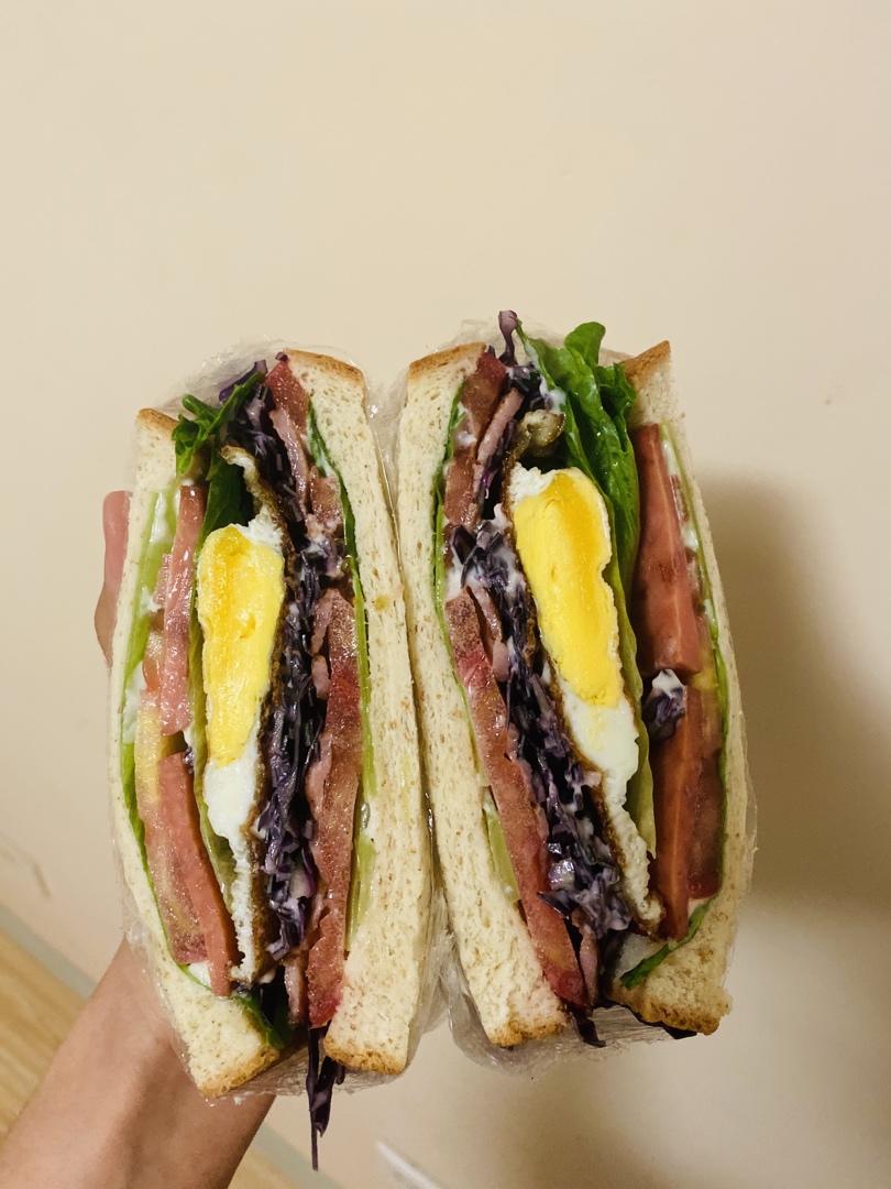 随意任性发挥的早餐三明治