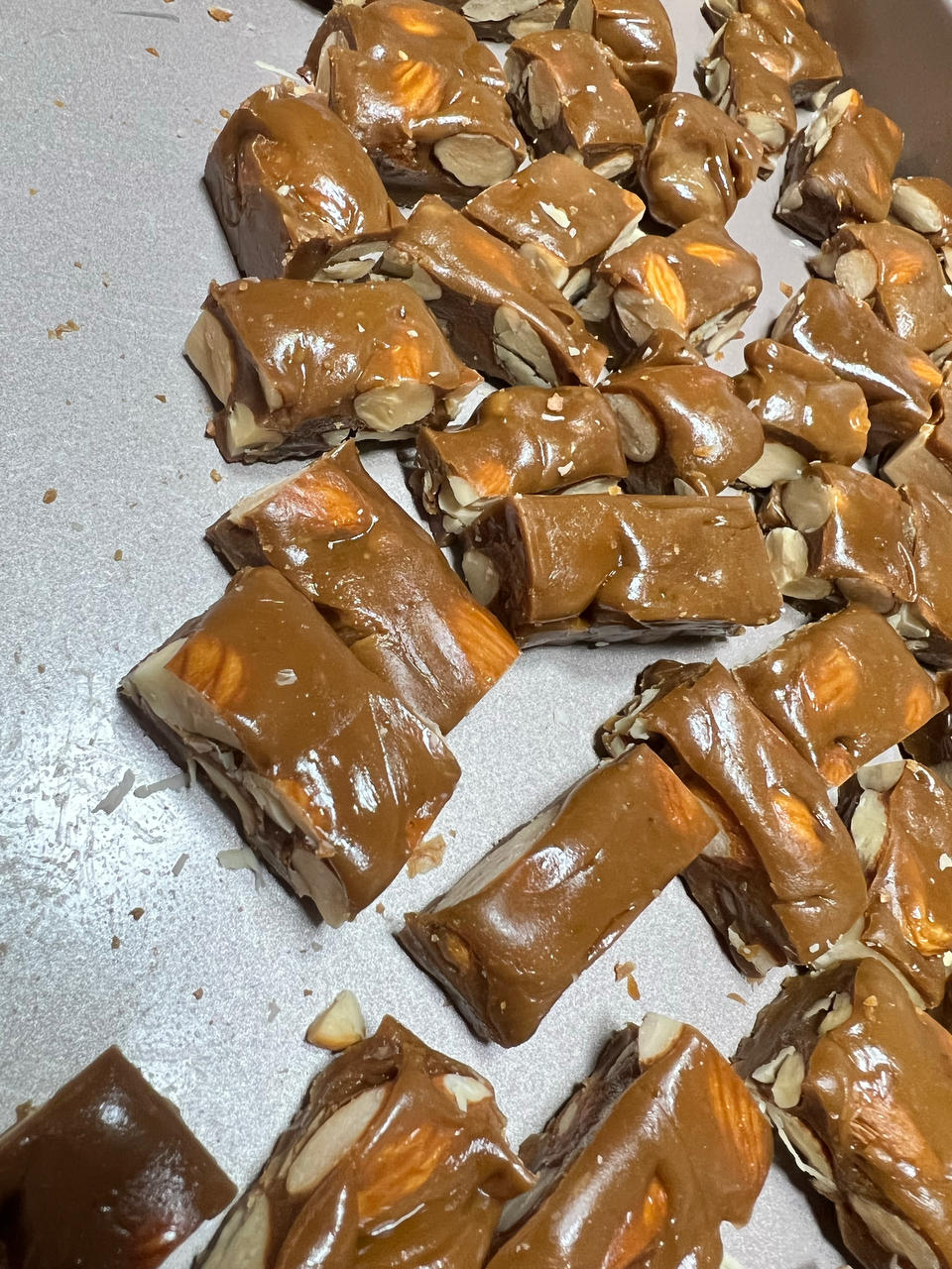 海盐杏仁太妃糖