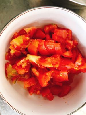西红柿菜花炒肉的做法 步骤2
