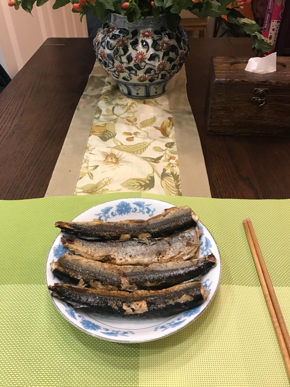 盐煎秋刀鱼
