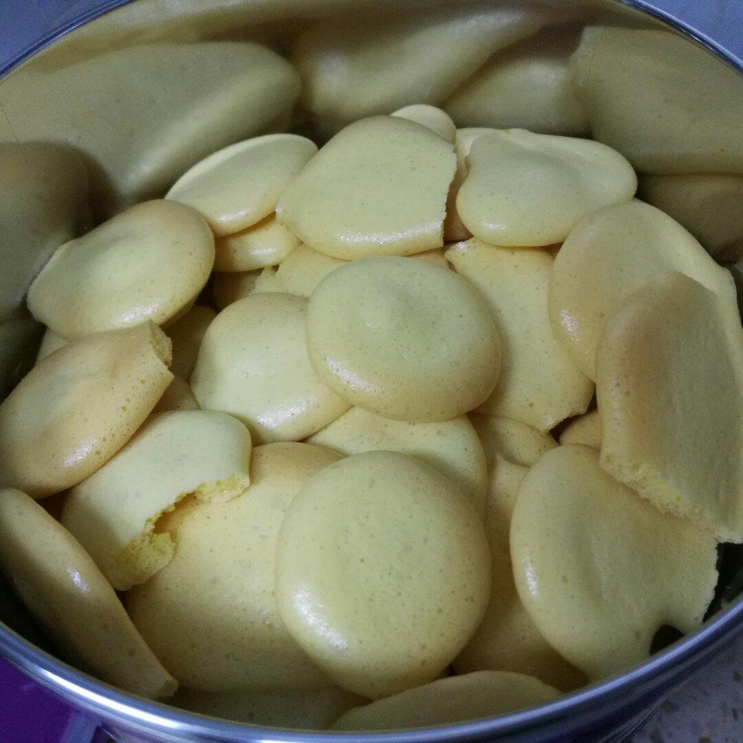 宝宝奶香蛋黄小溶豆