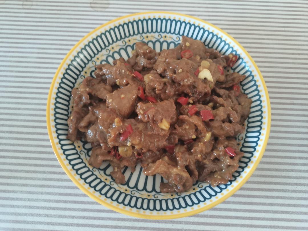 小炒牛肉