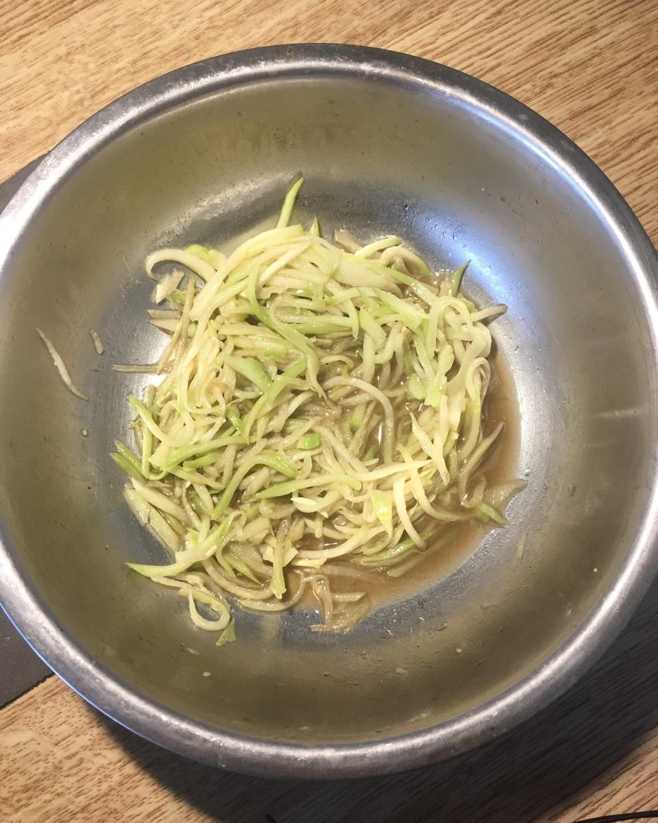 凉拌佛手瓜