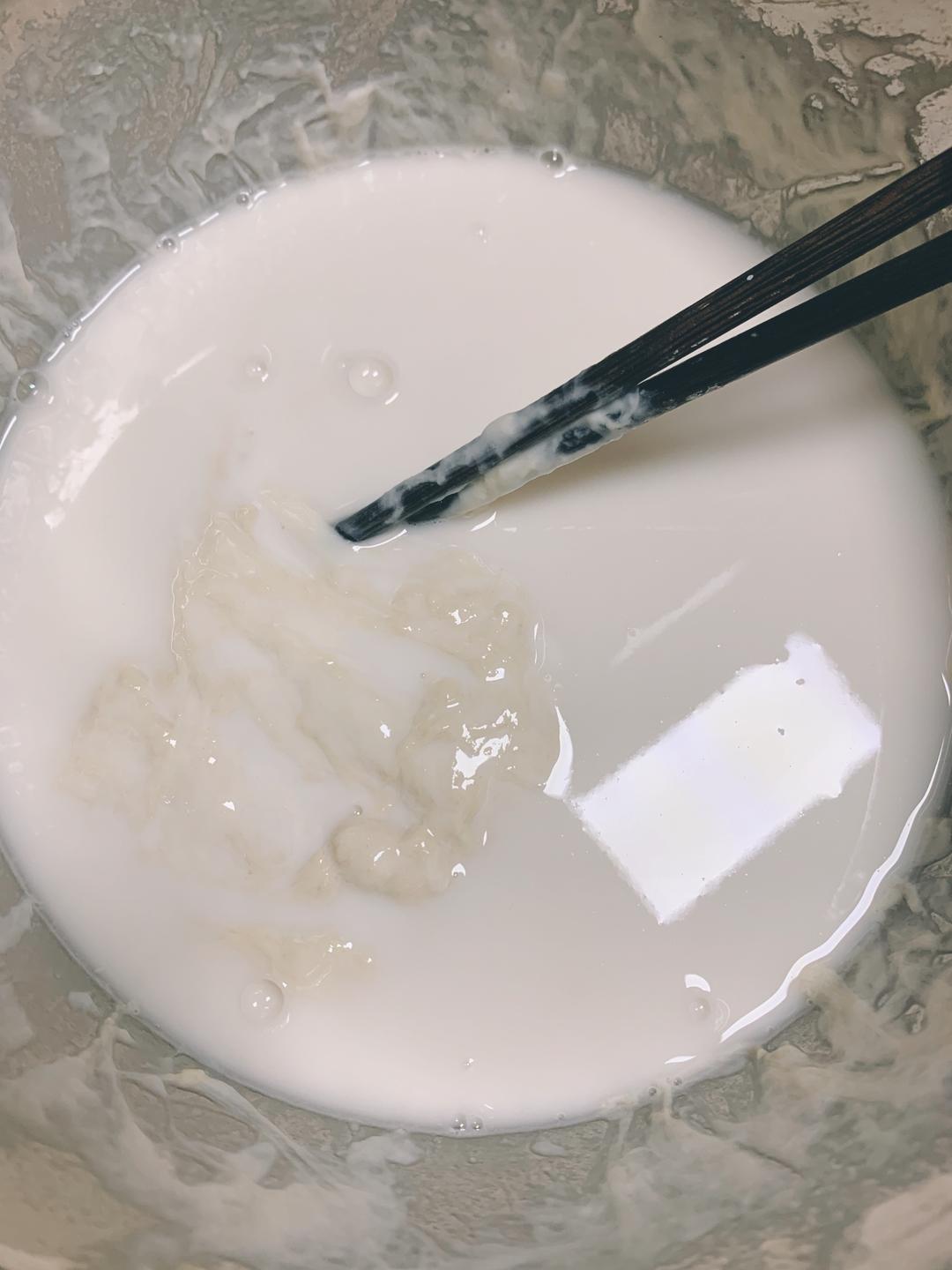 纯奶手撕吐司的做法 步骤1