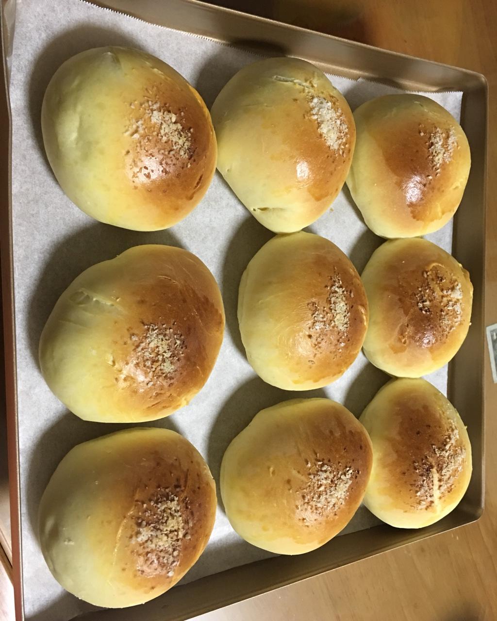 柔软看得见─超软香甜椰蓉小面包