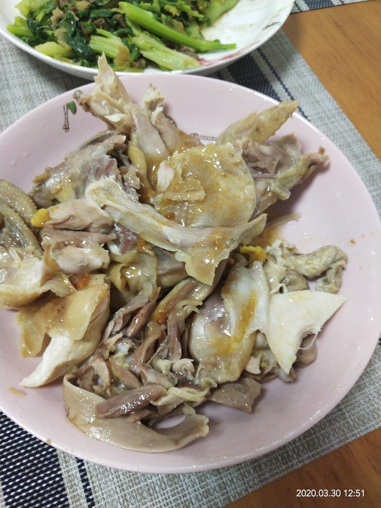 只有盐和鸡的                        盐焗鸡(懒人电饭锅版)