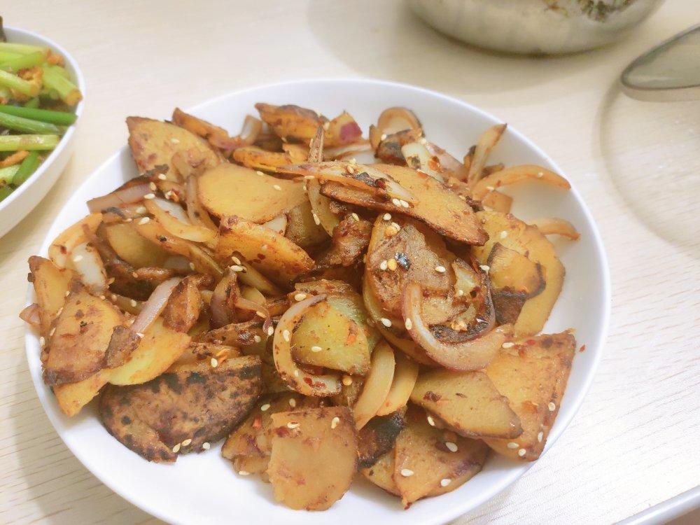 孜然洋葱土豆片