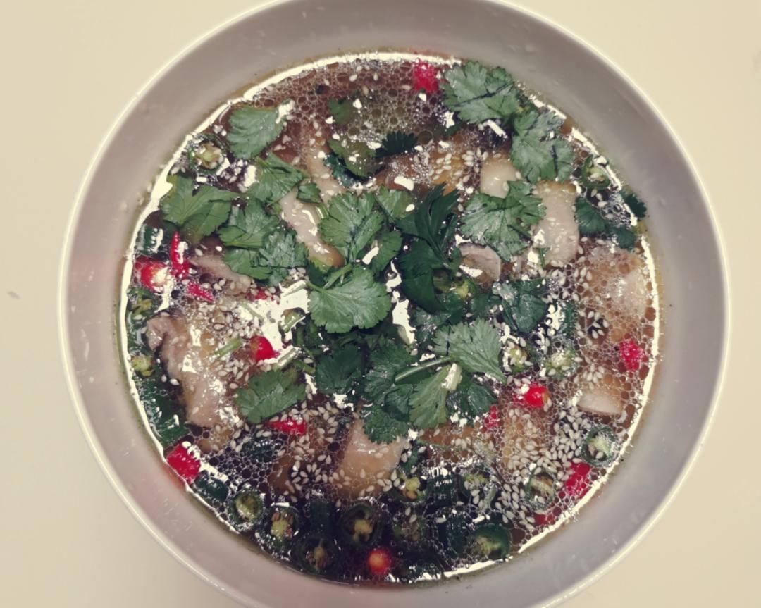 尽力复刻紫燕百味鸡的藤椒鸡的做法