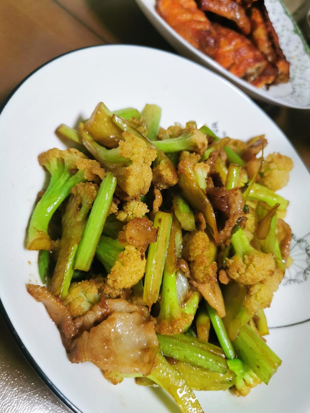 和饭店一个味道的干锅花菜